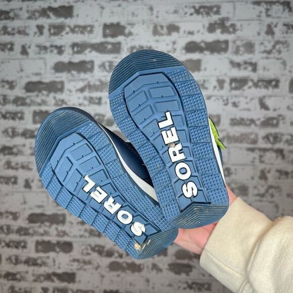 Sorel | kid snow boots - Picture 4 of 9